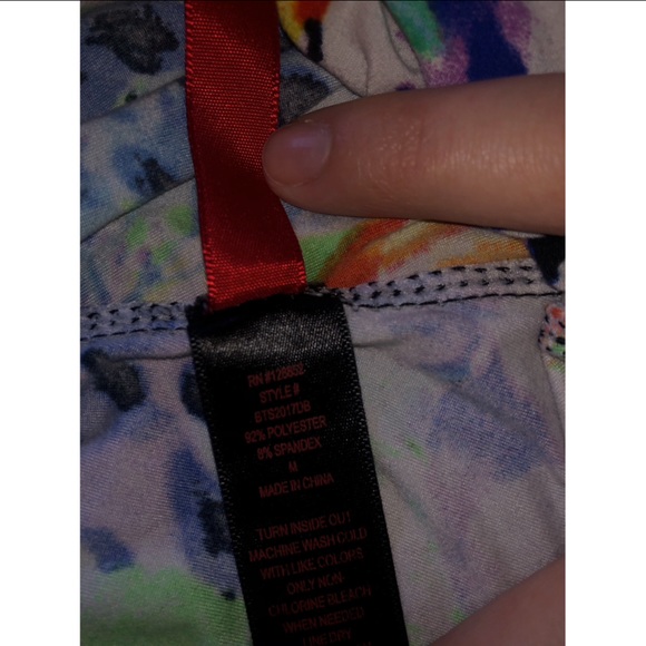 Colorful soft spandex medium - Picture 2 of 2